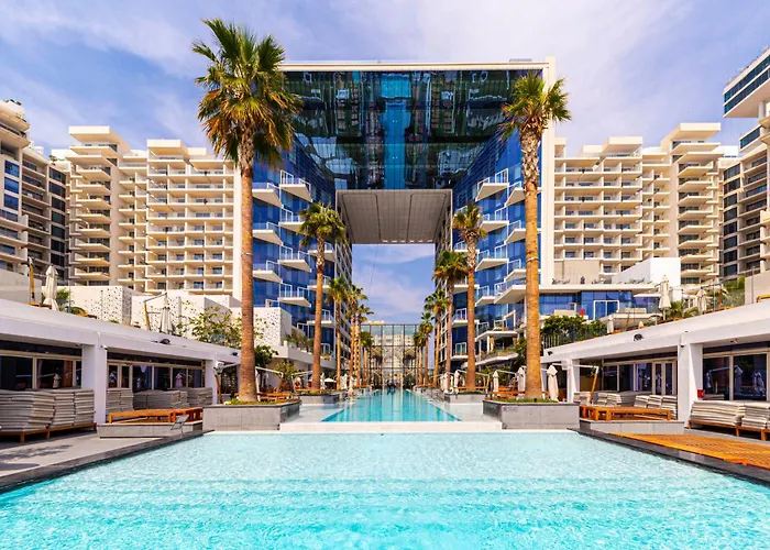 Five Palm Upgraded 4 Bedrooms With Private Pool