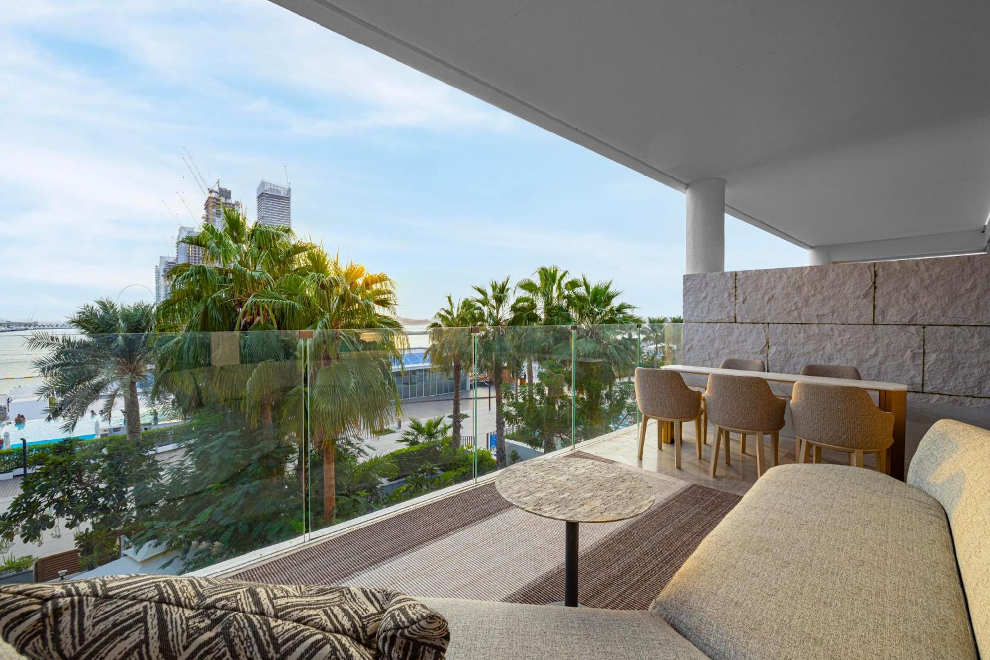 Apartment Five Palm Upgraded 4 Bedrooms With Private Pool