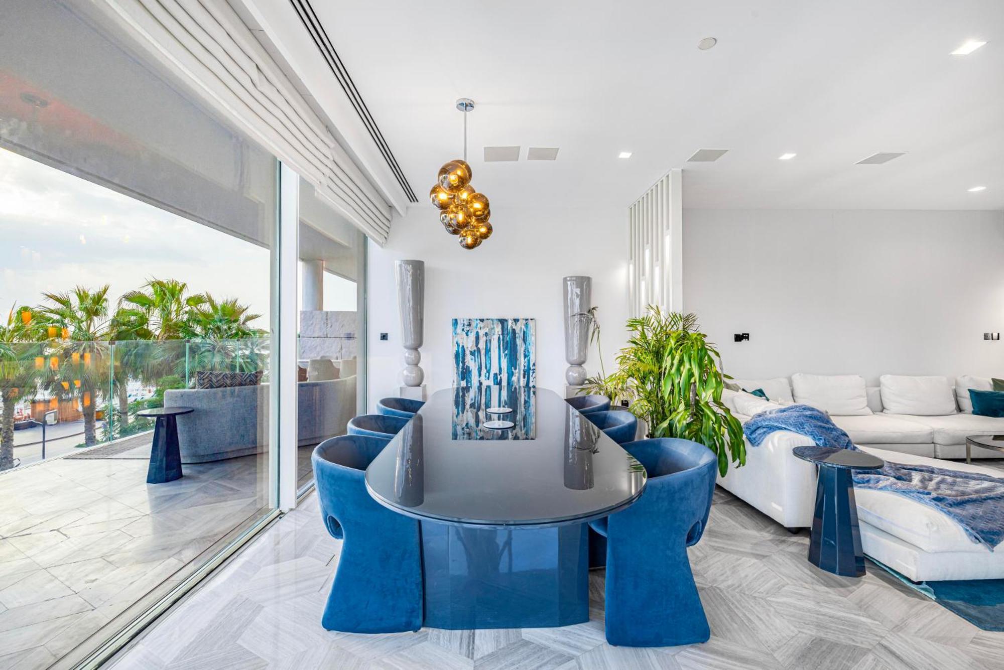 Five Palm Upgraded 4 Bedrooms With Private Pool Apartment *