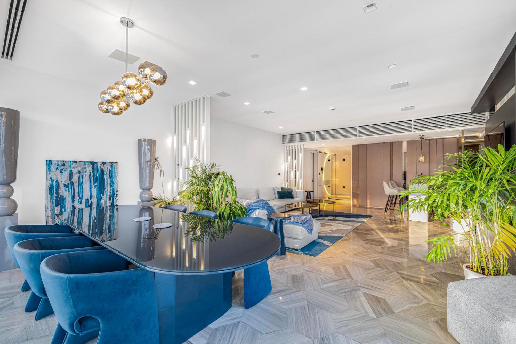 Five Palm Upgraded 4 Bedrooms With Private Pool Dubai